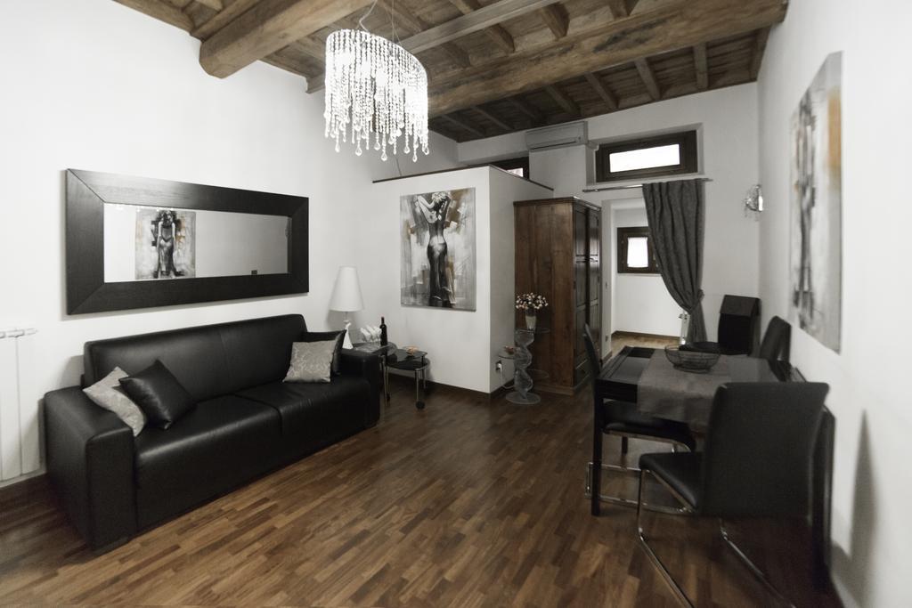 64 Suites Apart Rome Bilik gambar