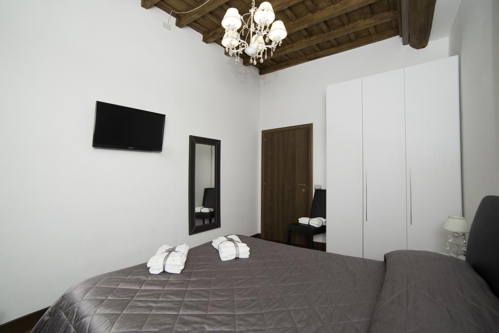 64 Suites Apart Rome Bilik gambar