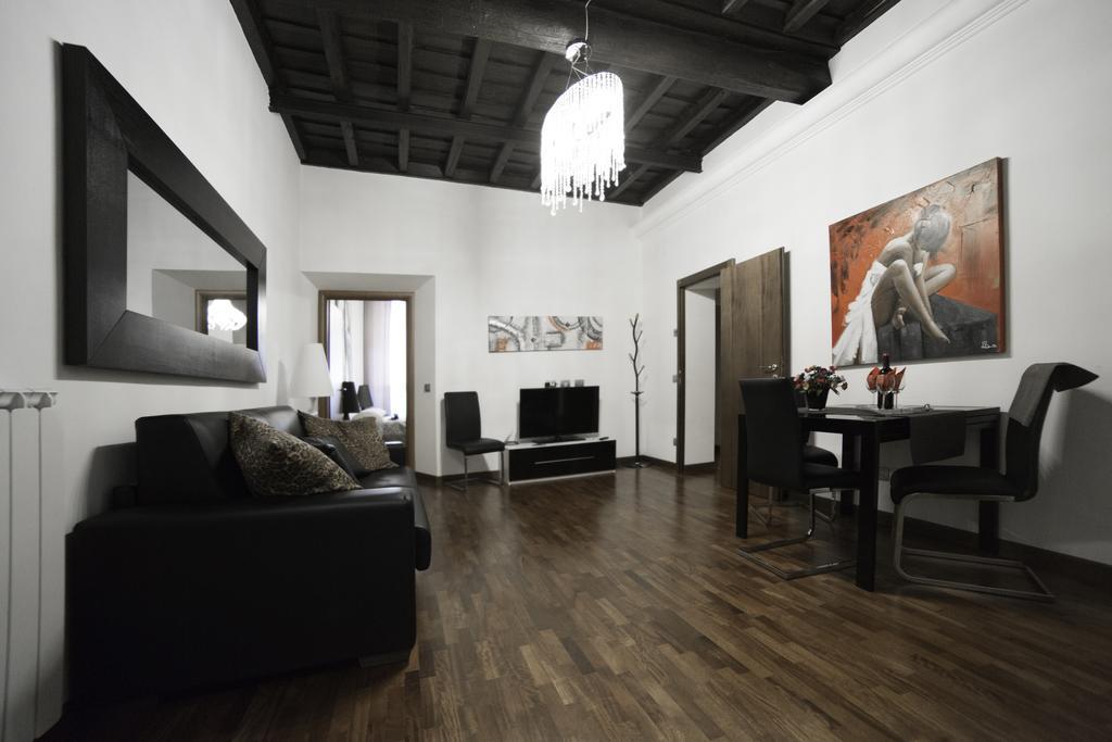 64 Suites Apart Rome Bilik gambar